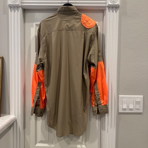 Kevin's Single Right Patch Long Sleeve Shooting Shirt - Picture 3 of 6